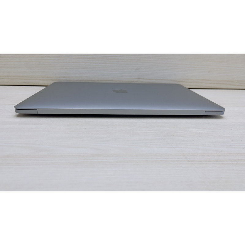 MacBook Pro 15 2016 Space  I7 2.7ghz 16/512